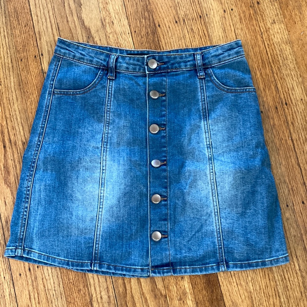 Refuge Brand Denim Button Down Skirt Size 6